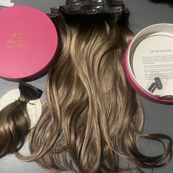NEW LUXY  light bronde human hair clip in seamless extensions $275 160g - Picture 7 of 14